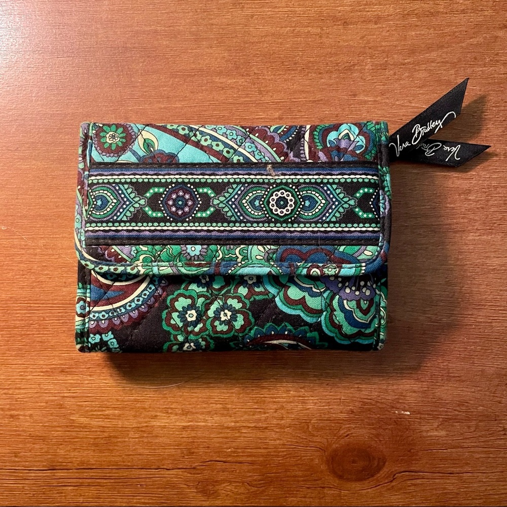 Vera Bradley Riley Compact Wallet - tri-fold
